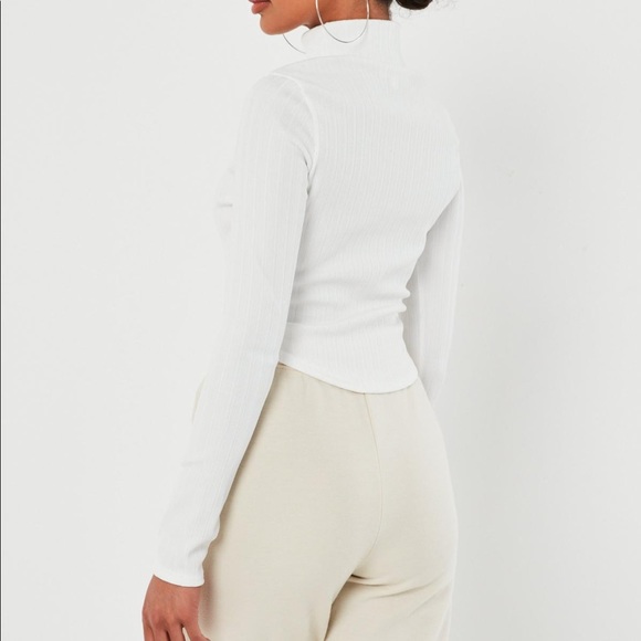 Turtle neck - Picture 3 of 5